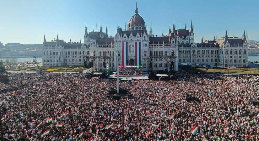 Itt van Lázár János 12 pontja és a Békemenet összefoglalója - fotók