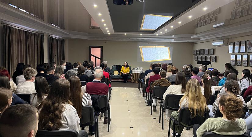 Szabó Magda-est Nagydobronyban