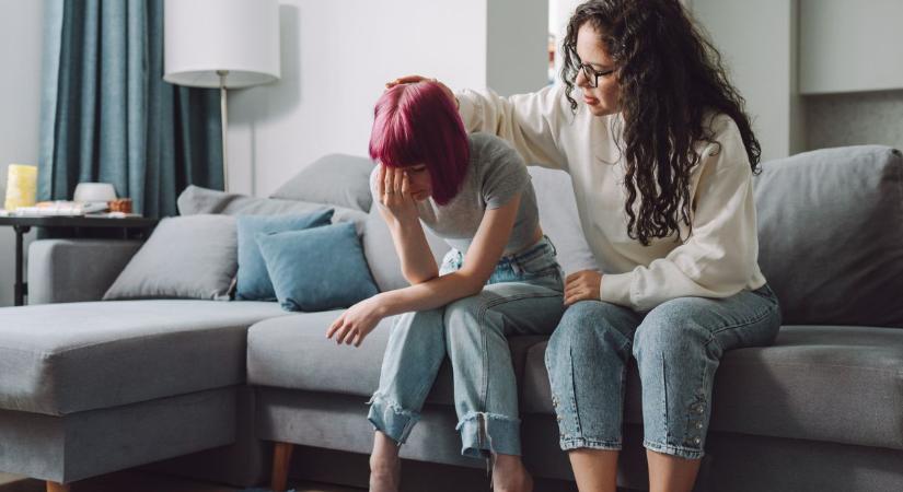 Így támogasd a kamasz gyerekedet, hogy jó maradjon a kapcsolat