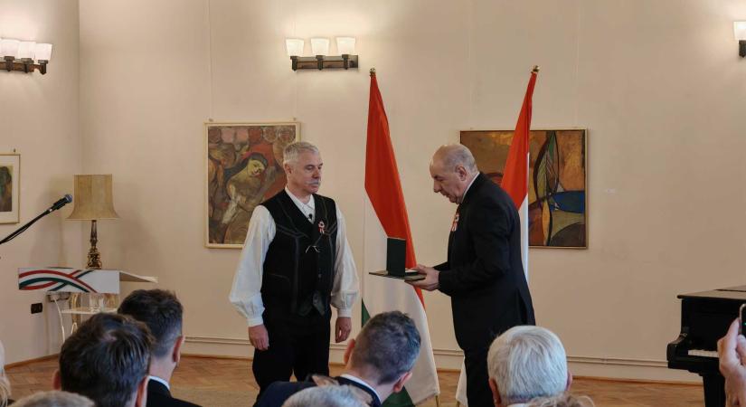 Magyar állami kitüntetésben részesült Tamás Sándor