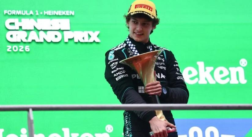 Kínos bakival hozták zavarba a Forma-1 új olasz hőse – videó