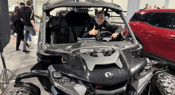 Idén egy Can-Am Maverick Turbo lesz Kunmadár hivatalos pályaautója