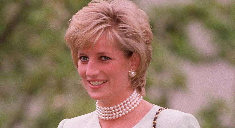 Eddig nem látott fotót osztott meg Vilmos herceg Diana hercegnéről