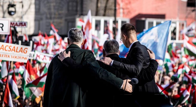 A Fidesz nem tud nyerni, csak az oroszok segítségével