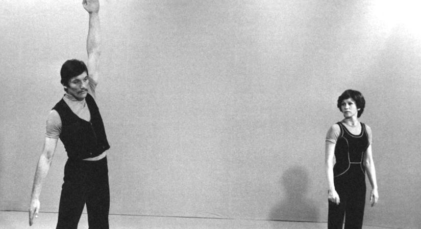 NE TESSÉK FÉLNI, SENKINEK SEM ÁRT: A NÉPSZERŰ TÉVÉTORNA TÖRTÉNETE