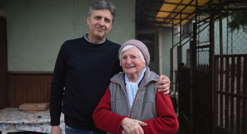 Amikor a családi szódavállalkozás továbböröklődik: „Szódás Imi” és édesanyja, a 93 éves Márti néni története