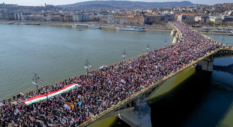 Orbán Viktor és Magyar Péter sem hibázott, de egy fontos dologról egyikük sem beszélt