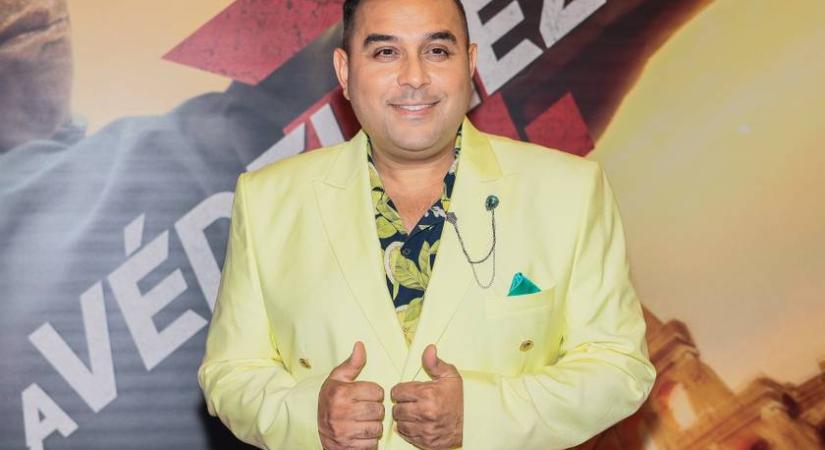 Pocakos énekesből top pasi lett a magyar sztár: előtte-utána fotóján, mintha nem ugyanaz az ember lenne