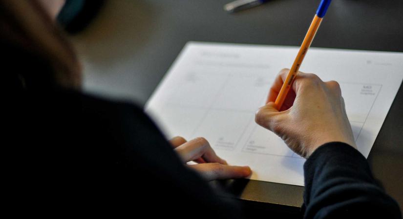 Elkezdődött a nyolcadikosok próbavizsgája: 127 iskolában elmarad