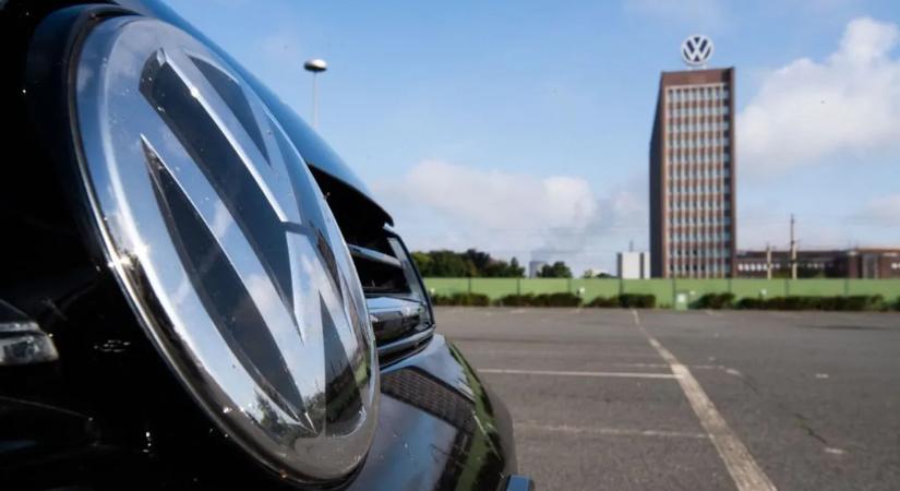 Bicskanyitogató, ami a Volkswagennél folyik – milliós juttatás munka nélkül