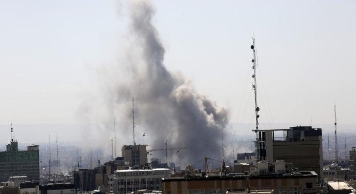 Kijózanító bejelentést tett Izrael: még több célpont megtámadását tervezi Iránban