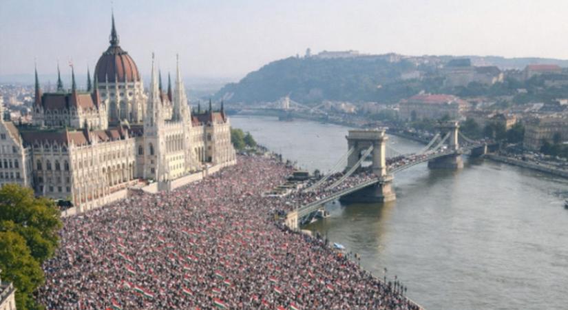 Hithű pártkatonát a valóság nem zavarja