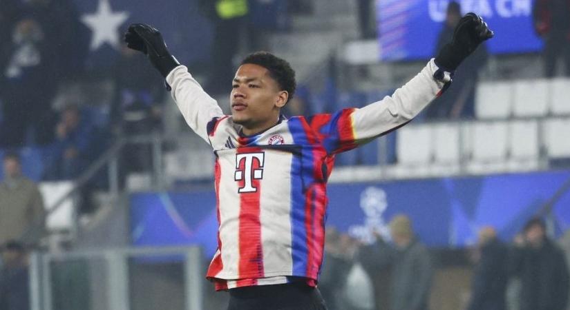 Egy 16 éves kapus lehet a Bayern kezdője a BL-ben