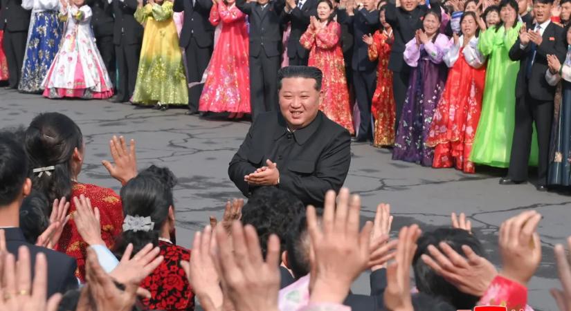 99,99 százalékos volt a részvétel az észak-koreai parlamenti választáson