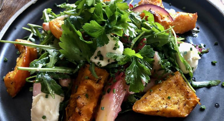 Pierre szó szerint befutott a Larusba, mert az étvágy nem csak evés közben jön meg