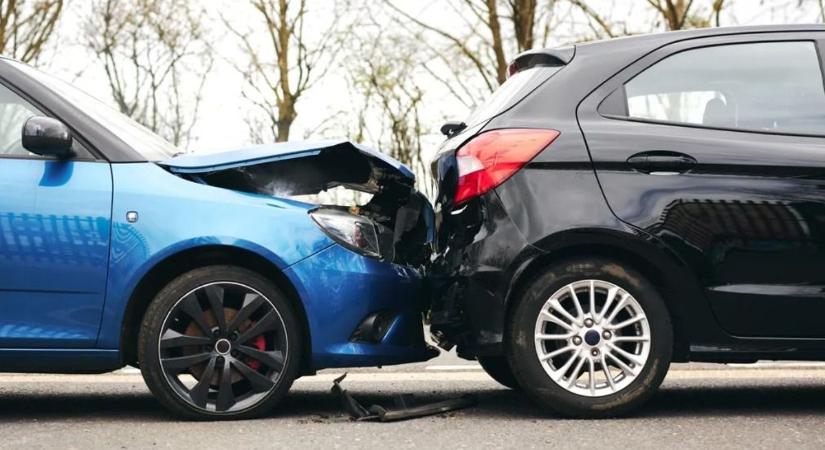 Már 700 ezer autós használja ezt az alkalmazást baleset után, videón mutatjuk