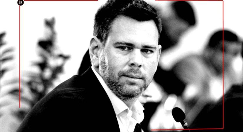 Vitézy Dávid: ‘inkább odaadom civileknek én, minthogy kék plakátok legyenek ebből a pénzből is…’