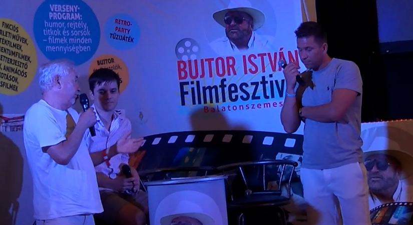 Megcsalás, kábítószer, háború: józsai rendező filmjeit vetítik Józsán