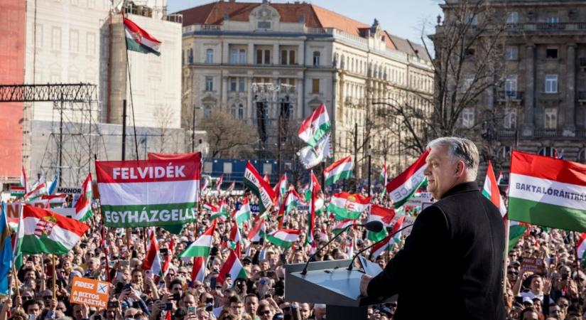 Orbán a saját régi lemezével szólította harcba a fideszeseket