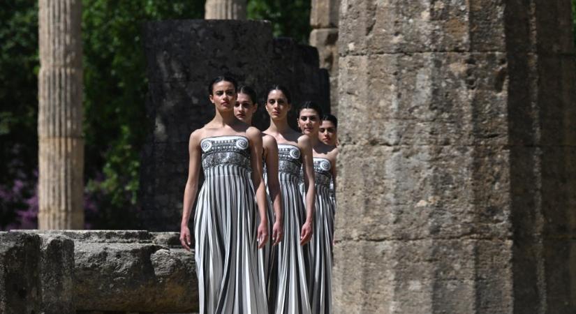 Brutális mérget kentek magukra a görög nők