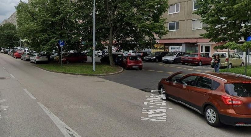 Parkolókat zárnak le Győrben