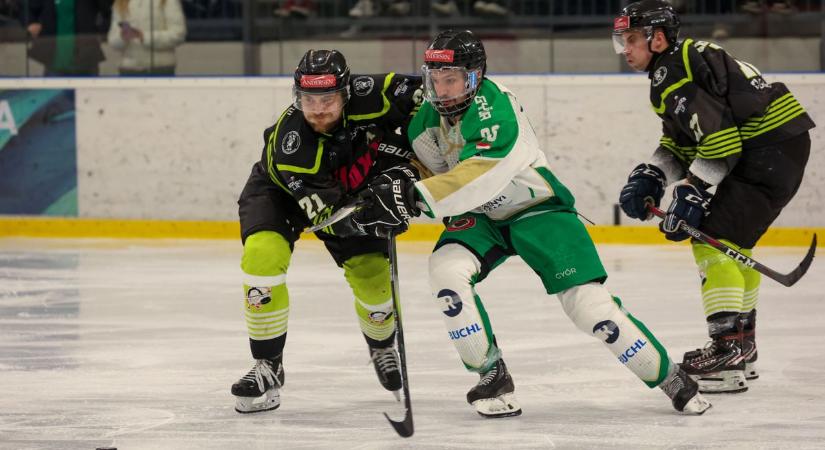 Ismét találkozik a tavalyi döntős ellenfelével a szegedi hokicsapat