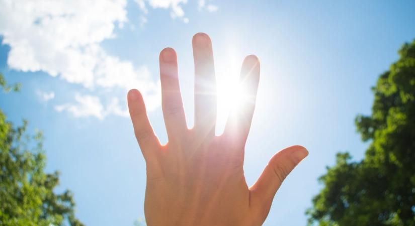 Durva hőmérsékleti hullámvasút: tegnap több mint 20 fok volt a napi hőingás – Te érezted?