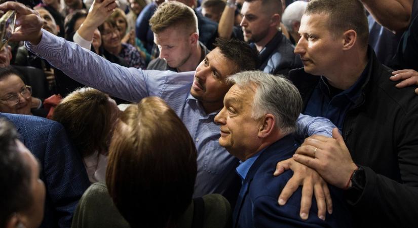 Már látszik, milyen lesz Orbán Viktor első nyílt utcafóruma