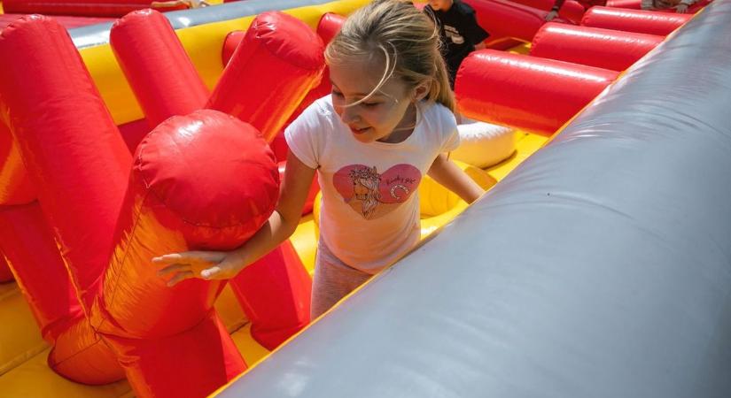 Egész Debrecen együtt mozoghat, idén is visszatér a népszerű ingyenes esemény!