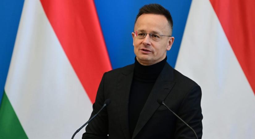 Szijjártó: Az ukránok hülyénk néznek minket, de nem hülyék vagyunk, hanem magyarok