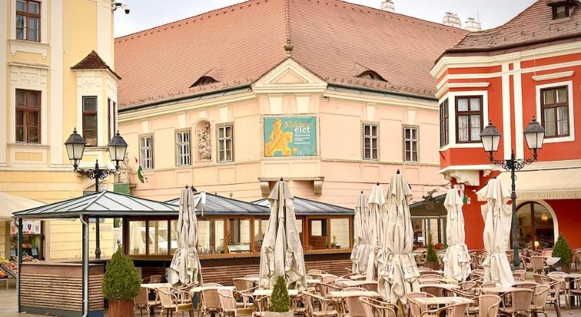 Tárlatvezetések, előadások és kiállításmegnyitó - sűrű hetet kínál a Rómer Múzeum Győrben