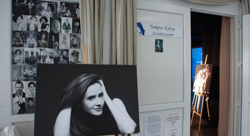 „Magányos csónak a tengeren…” – Tompos Kátya nevét viseli immár a 3K színházterme