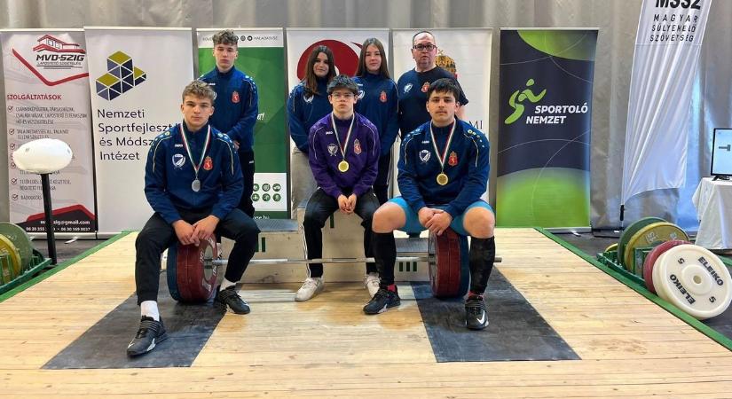 Kiválóan szerepeltek a Kecskeméti TE súlyemelői a Savaria Kupán