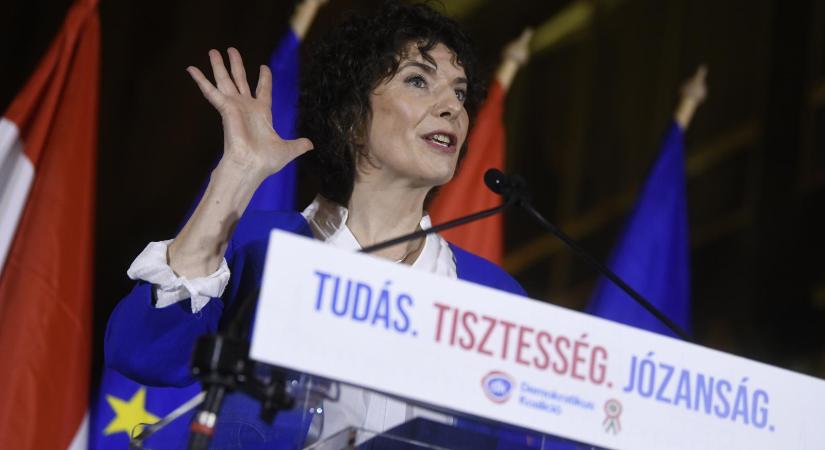 Listavezetői vitát kezdeményez Dobrev Klára, Orbán Viktort, Magyar Pétert, Toroczkai Lászlót és Nagy Dávidot is várja