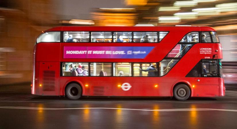 Kivonják a forgalomból London legendás piros, emeletes buszait