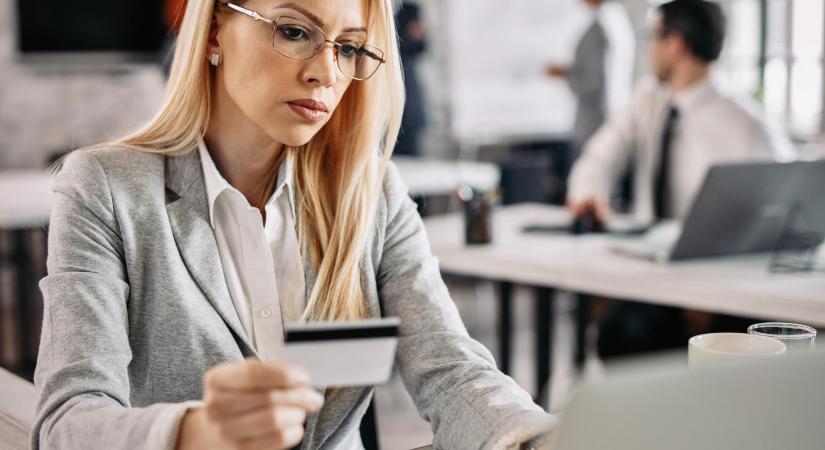 Emelkedik a vállalkozói bankszámlák díja