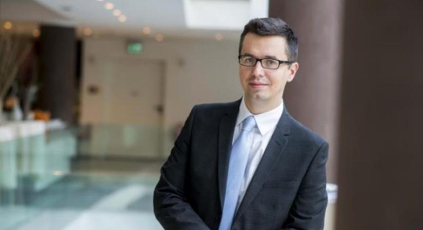 Totális háború az aranyszínű sárgaság ellen: miniszteri biztos vezeti a mentőakciót VIDEÓ