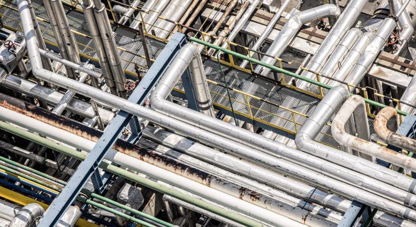 Váratlan bejelentés érkezett: új vezetéket épít Magyarország és Szlovákia!