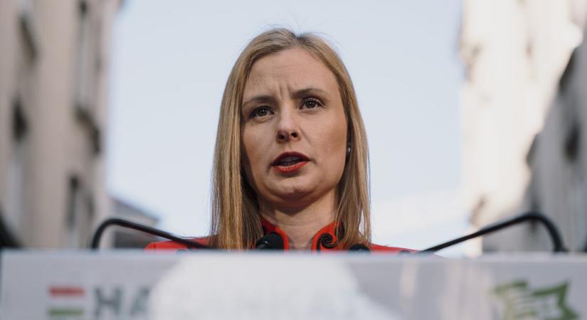 Dúró Dóra lemondott mentelmi jogáról, kihallgatta a rendőrség