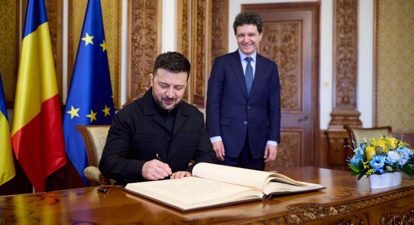 Zelenszkij Románián keresztül döfött oda Orbánnak