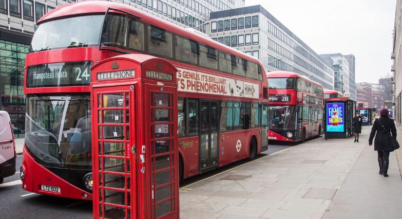 Végleg eltűnnek az utakról London ikonikus emeletes autóbuszai