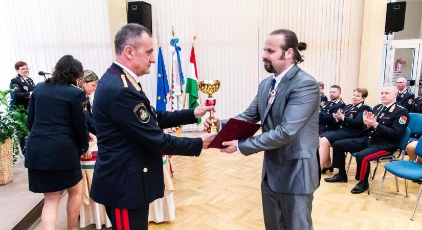 A csornai a legjobb önkéntes tűzoltó egyesület, már oklevél is bizonyítja