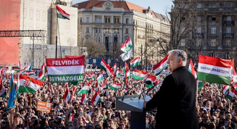 Orbán azt ígérte, ameddig ő a miniszterelnök, nem hagyja, hogy kizsebeljék Magyarországot