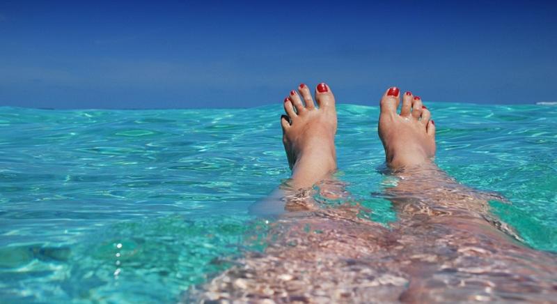 Megszavazta az Európai Parlament a nyaralók védelmét szolgáló új szabályokat