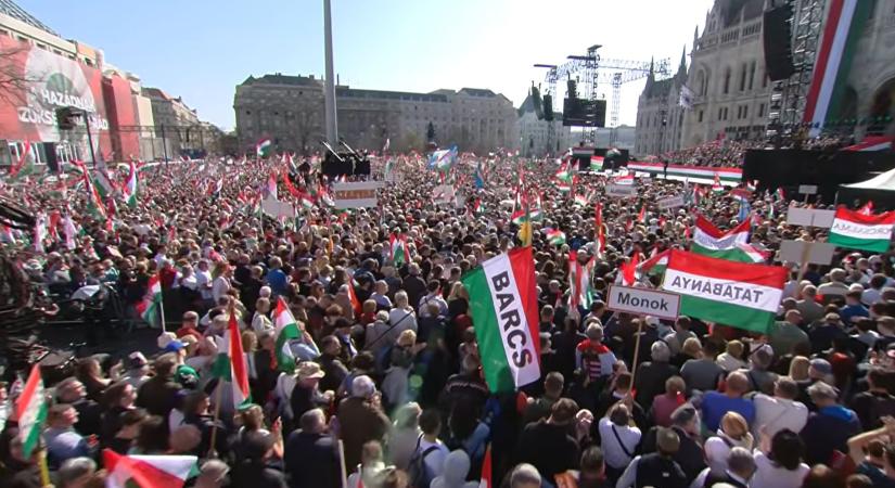 A Gondosórák is bezavarhattak az ünneplő tömegek mobilcella-alapú mérésébe