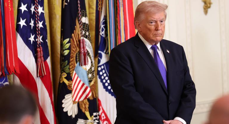 Arculcsapásként érte a britek válasza Donald Trumpot, aki keményen megfenyegette a NATO-t