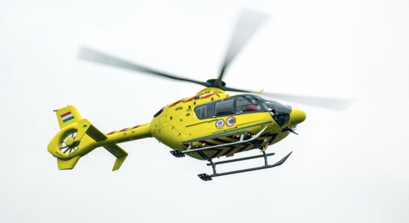 Baleset a 47-esen: mentőhelikoptert is hívtak