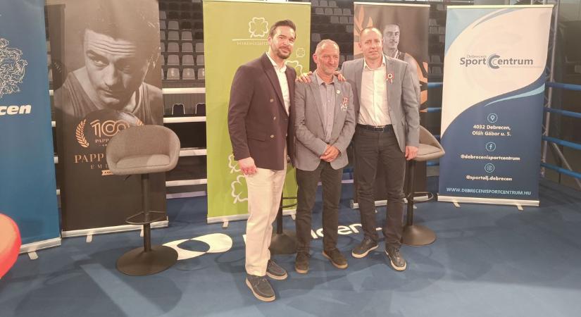 Súlyos pofonok Debrecenben!