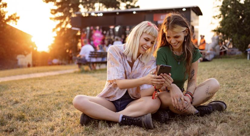 Hatalmas durranással készül a nyárra ez a vidék: Charlie és Geszti Péter is színpadra lép, indul a jegyroham