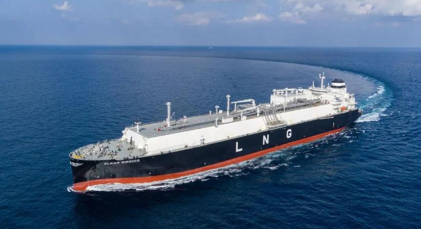 Amerika elárulta Európát: mégse idehozza az LNG-t a 300 méteres óriáshajó – az utolsó pillanatban irányt váltott a Clean Sirocco